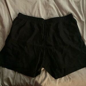 Black shorts 18/20W